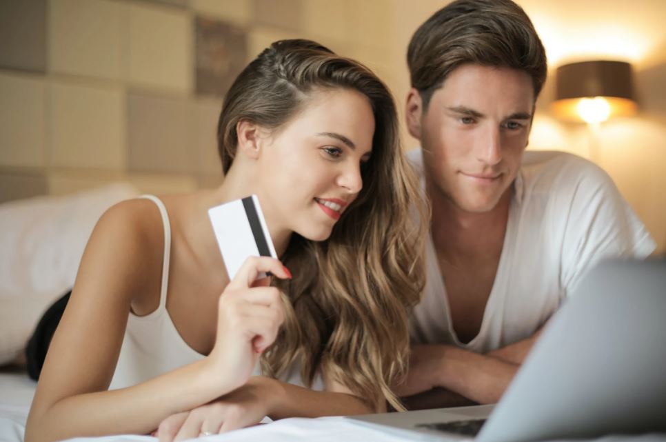 couple voyance par mail